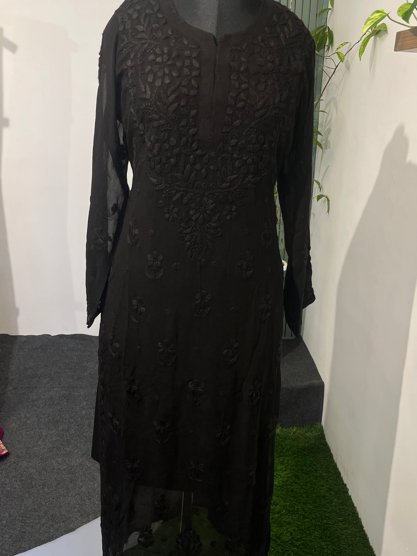 Viscose georgette chikankari