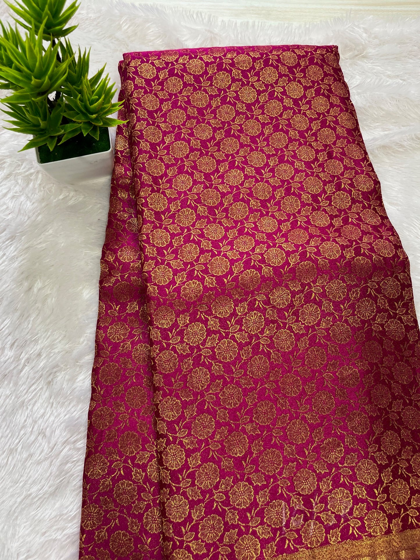 banarasi brocade fabric