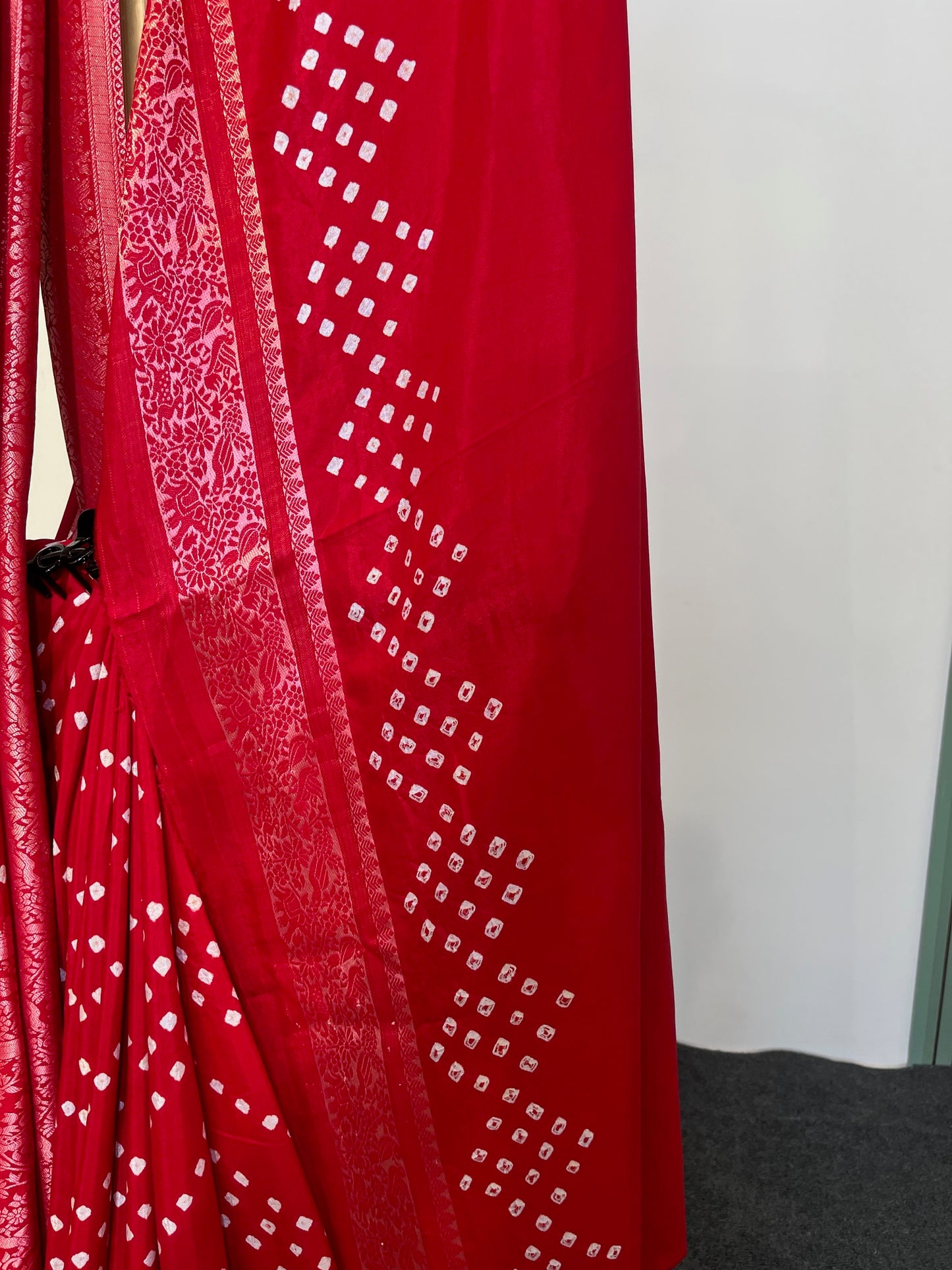 MODAL SILK WITH BANDHINI PRINT SAREE
