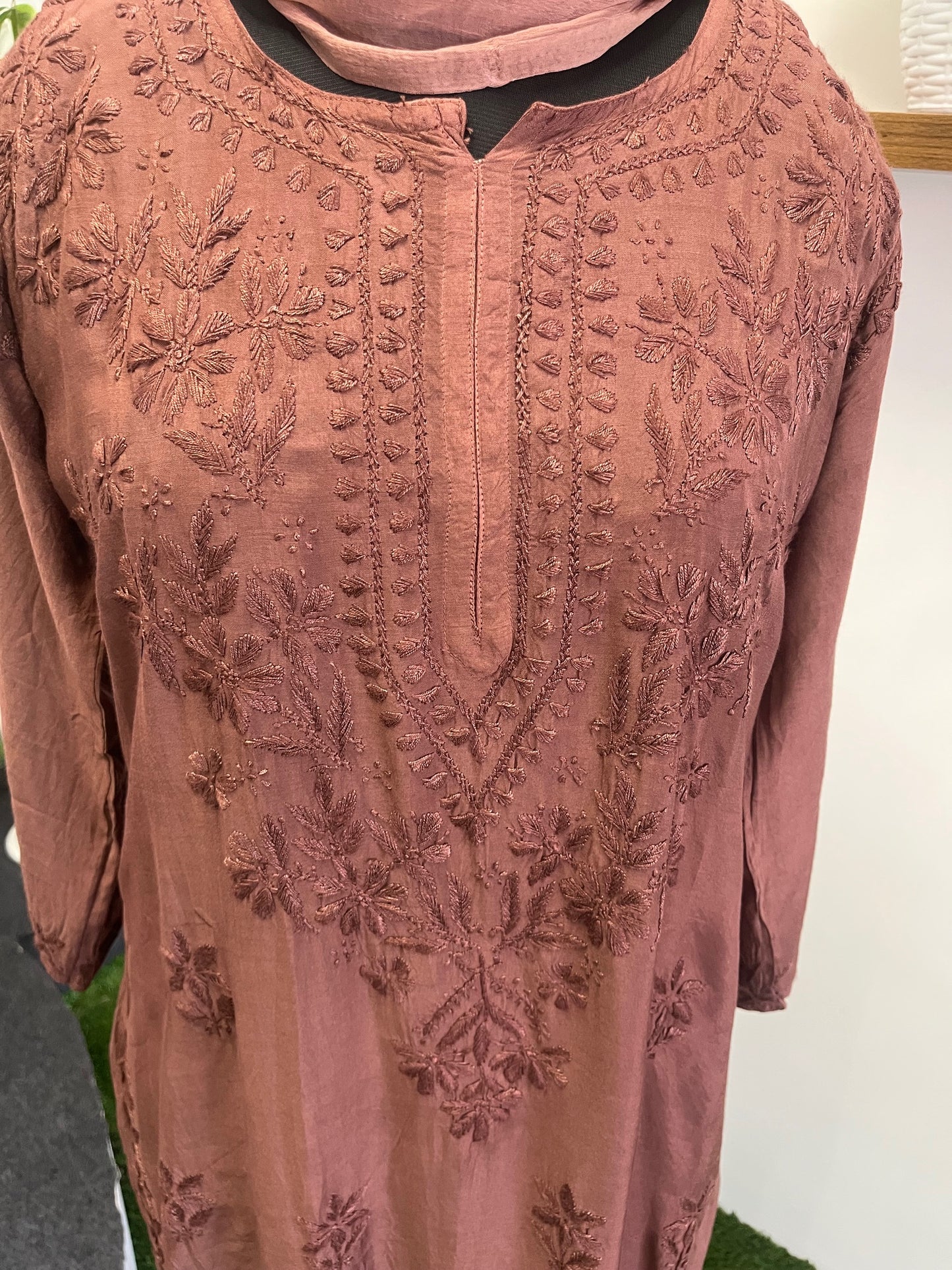 BROWN SHADE CHIKANKARI 3 PIECE SET