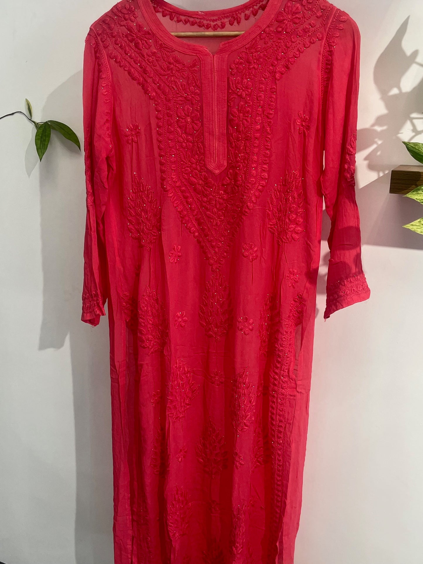 MAGENTA PINK SHADE CHIKANKARI KURTI