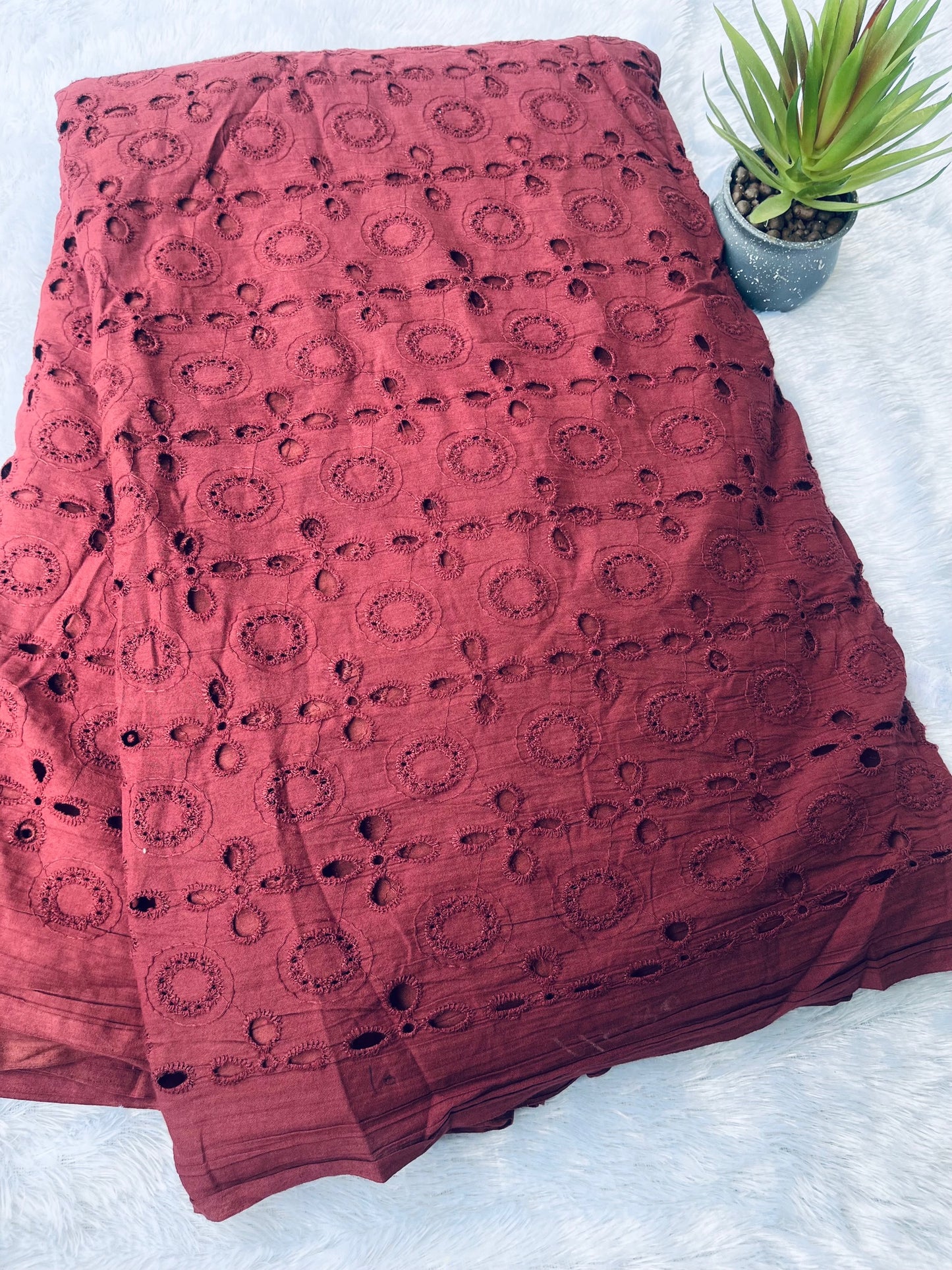 dark maroon shade  premium hakoba