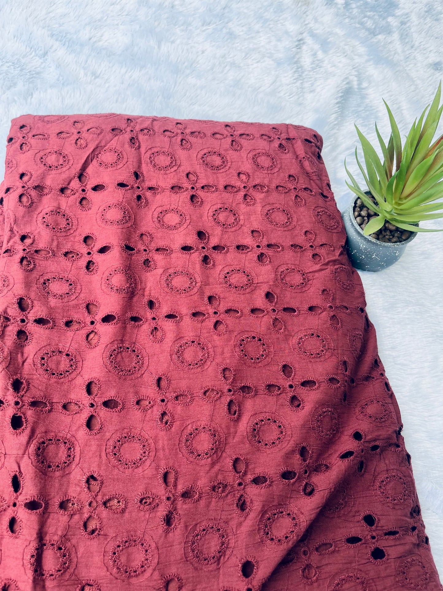 dark maroon shade  premium hakoba