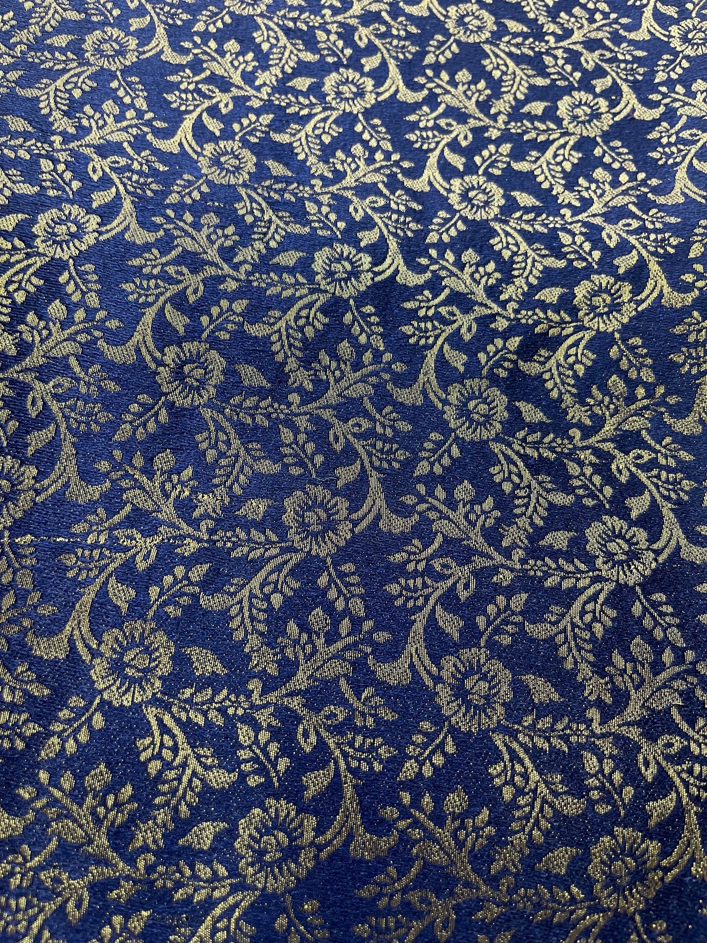 banarasi brocade fabric