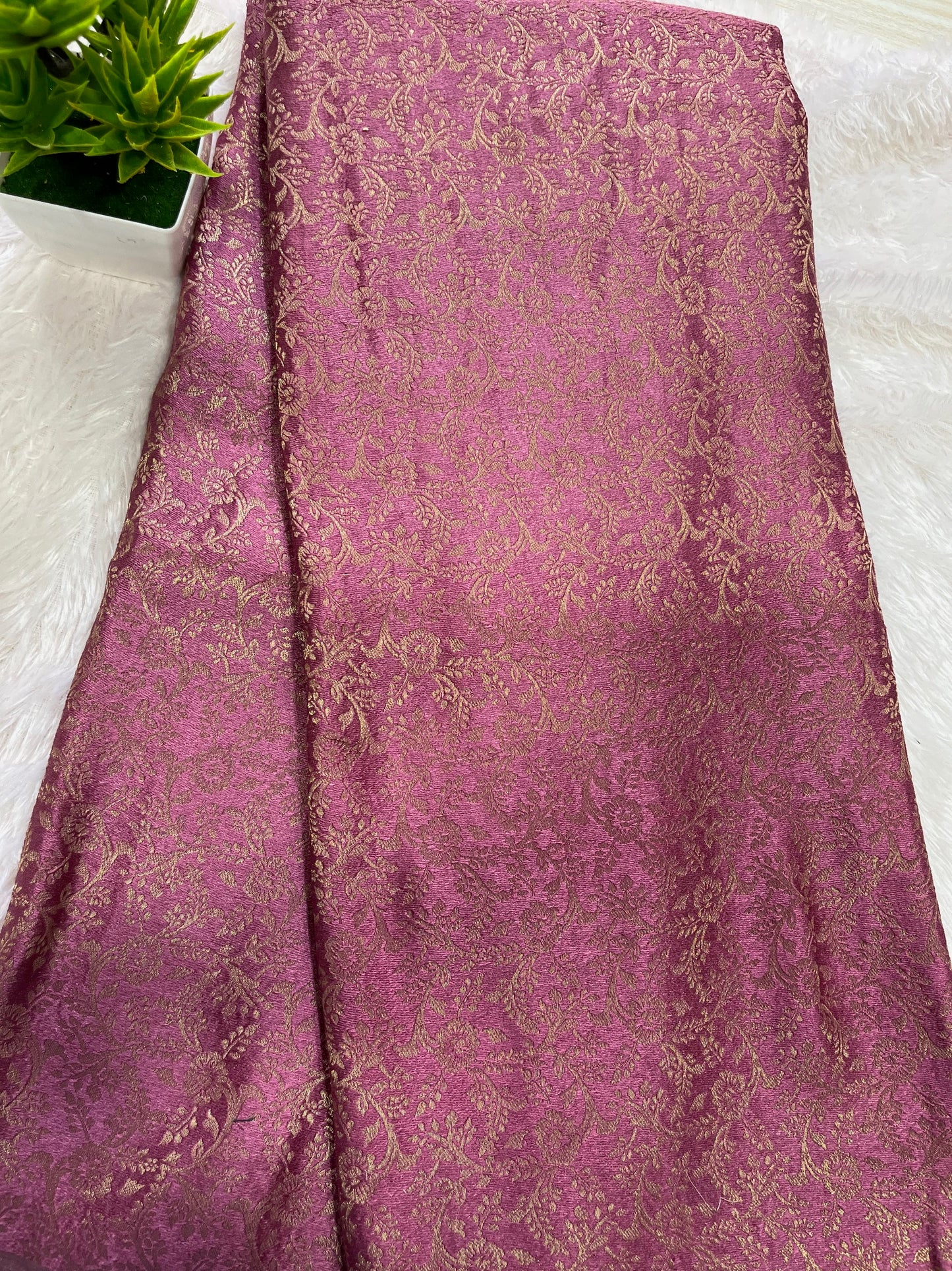 banarasi brocade fabric