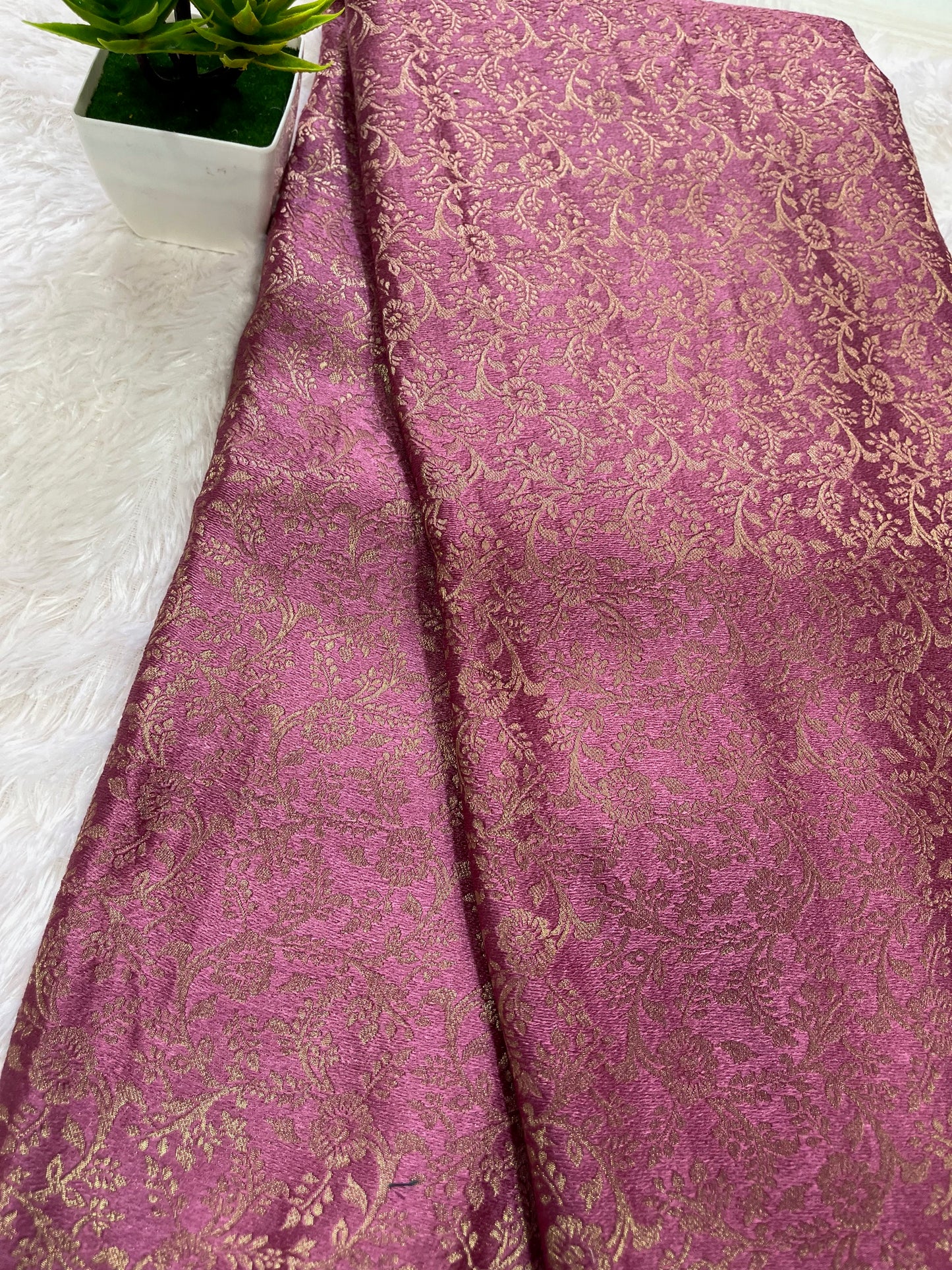 banarasi brocade fabric
