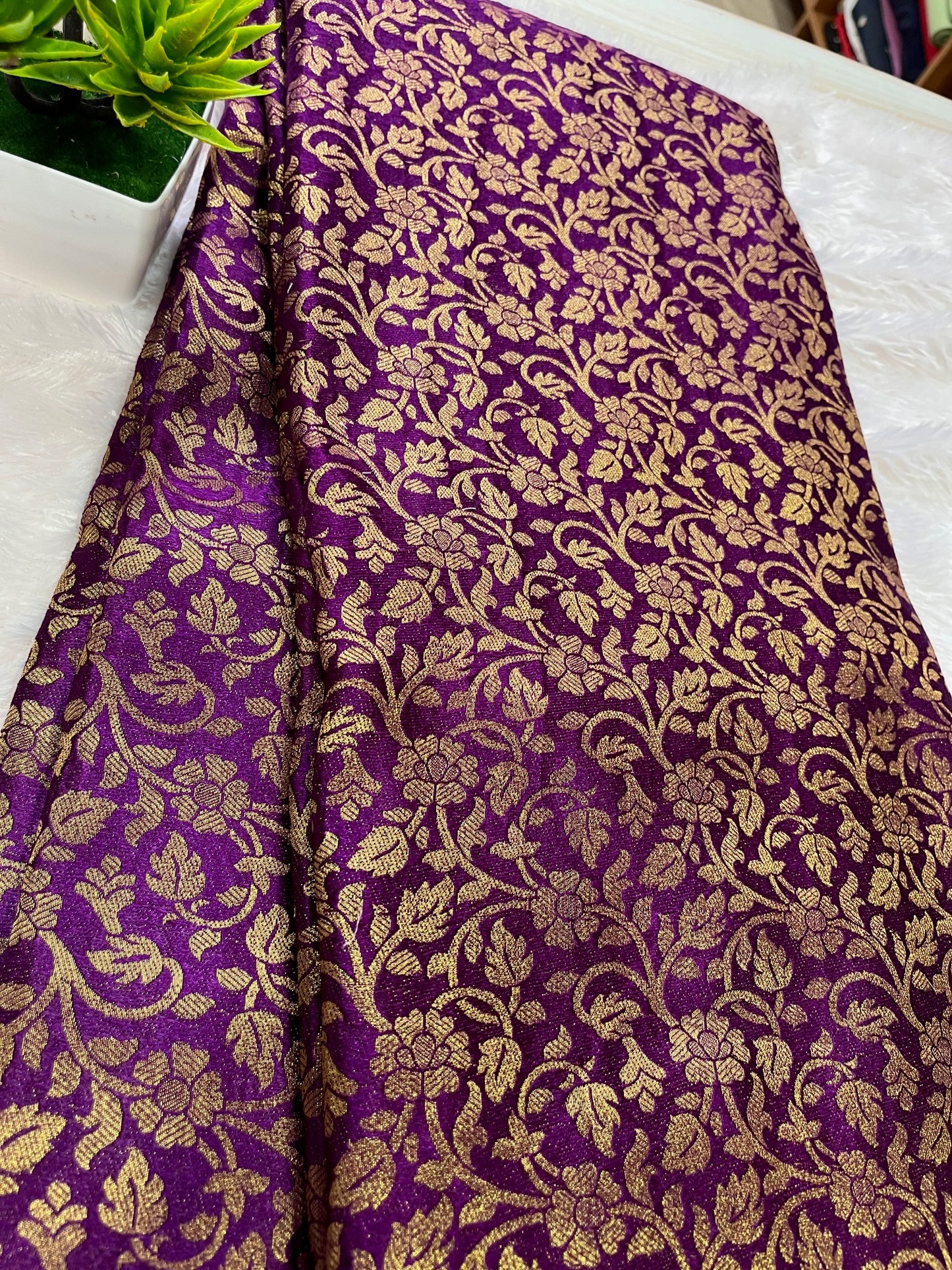 banarasi brocade fabric