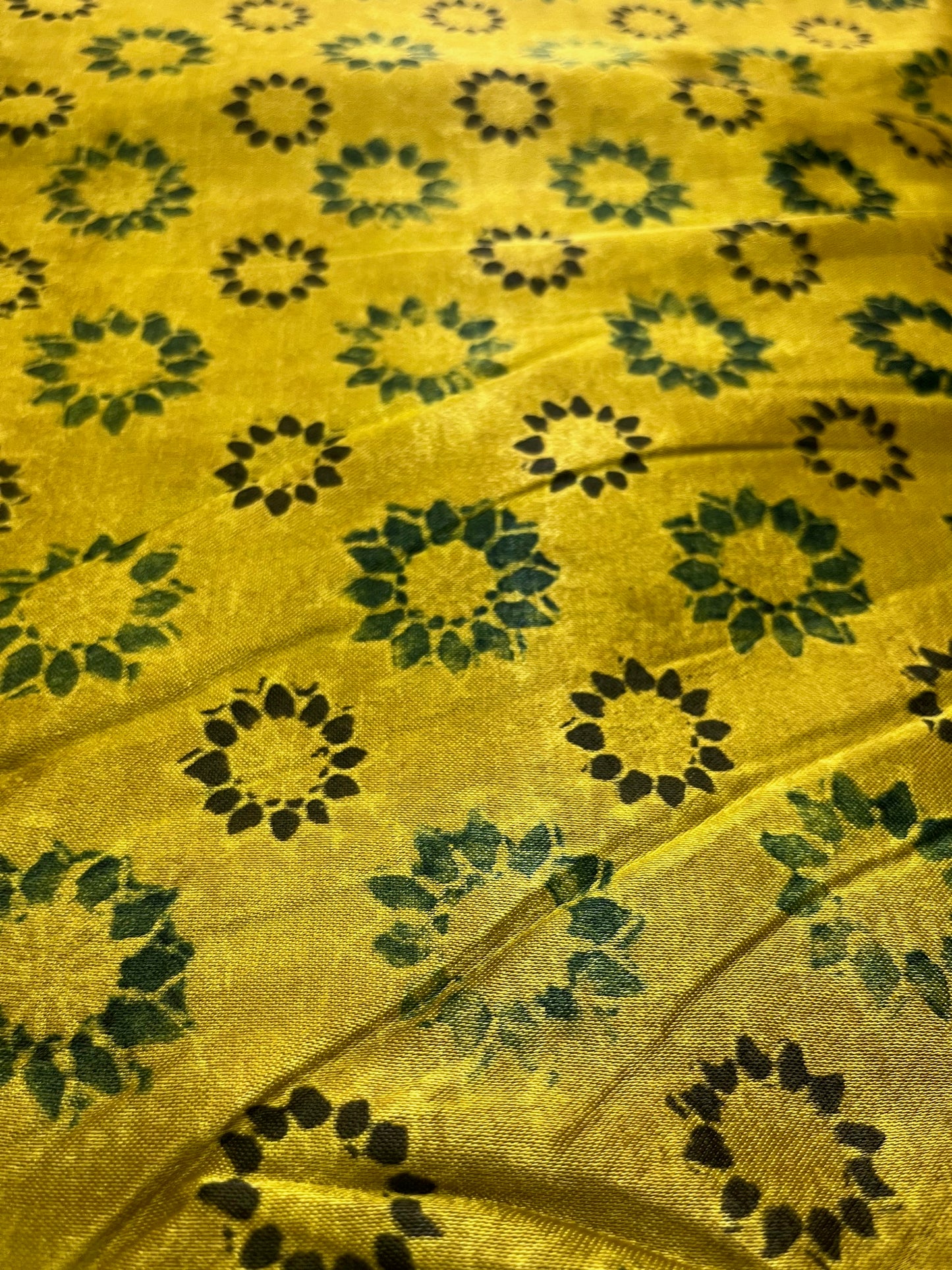 Gaji silk