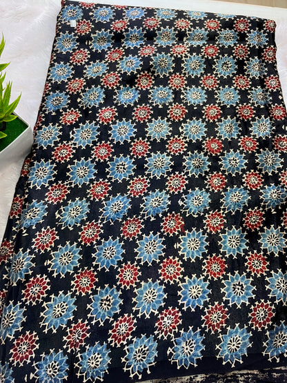 Gaji silk