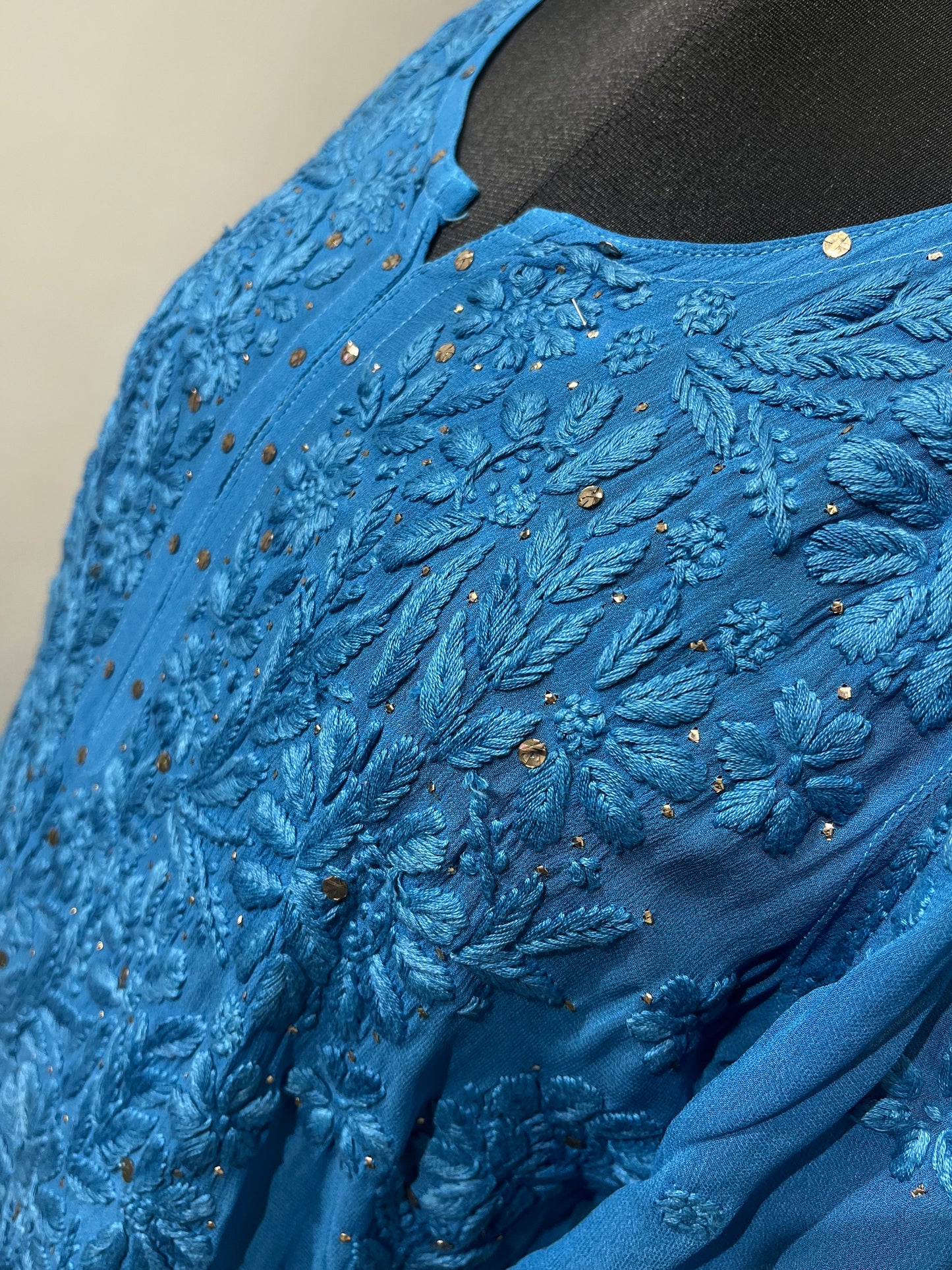 CHIKANKARI KURTI